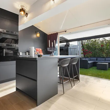 아파트 Close Port Nature